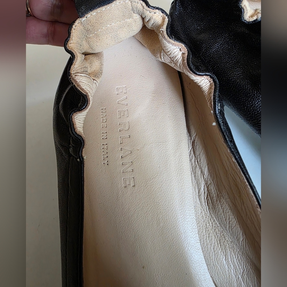 Everlane Black Leather Block Heel Pumps - Picture 9 of 11